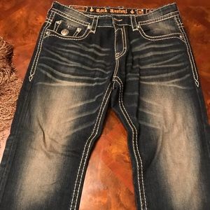 Rock revival straight leg pants